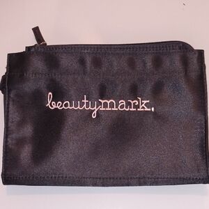 beauty mark. Cosmetic Bag